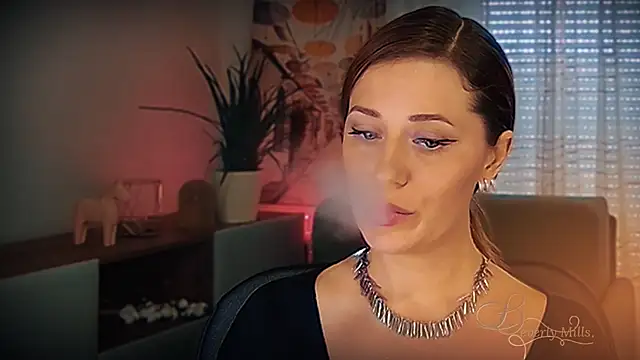 Snapshot of MissBeverlyMills chatting on March 3, 2026, 12:56 pm MissBeverlyMills online show from March 3, 2026, 12:56 pm