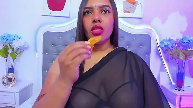 Snapshot of krishaa_ chatting on February 4, 2025, 3:57 pm krishaa online show from February 4, 2025, 3:57 pm