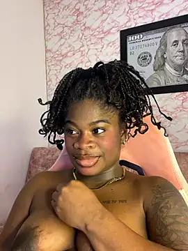 Snapshot of Tamara_Lubezkii chatting on September 23, 2025, 9:11 pm Tamara Lubezkii online show from September 23, 2025, 9:11 pm