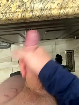 hornybigdicc online show from December 3, 2025, 4:39 pm