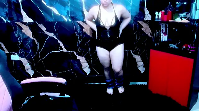 True Bdsm online show from November 18, 2025, 5:49 pm