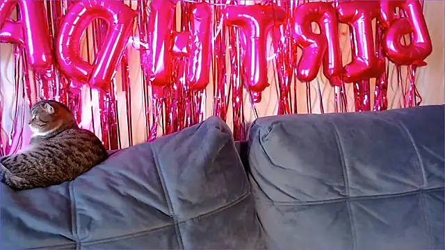 Snapshot of Find_My_Grace chatting on February 25, 2026, 3:51 am Find My Grace online show from February 25, 2026, 3:51 am