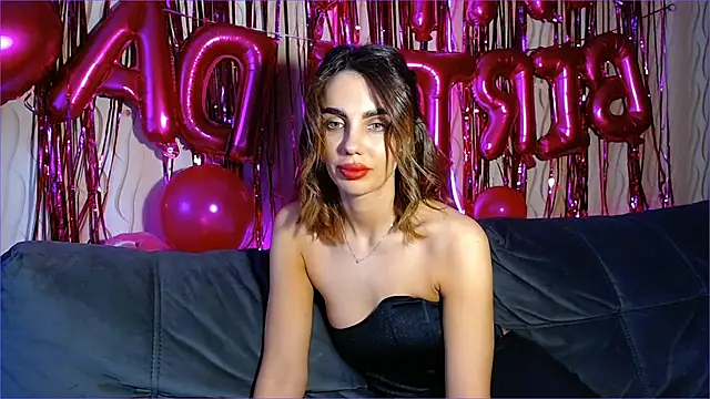 Snapshot of Find_My_Grace chatting on February 17, 2026, 2:53 am Find My Grace online show from February 17, 2026, 2:53 am