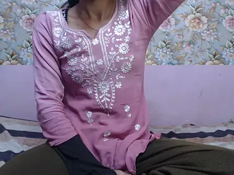 Snapshot of Angel_kiyara chatting on February 25, 2026, 7:36 pm Angel kiyara online show from February 25, 2026, 7:36 pm