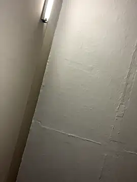 Snapshot of Kinkyy_ chatting on October 22, 2025, 9:35 pm Kinkyy  online show from October 22, 2025, 9:35 pm