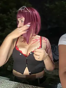 Electra doll  online show from March 11, 2026, 1:32 am