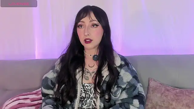 v1cky  online show from June 30, 2026, 12:21 am