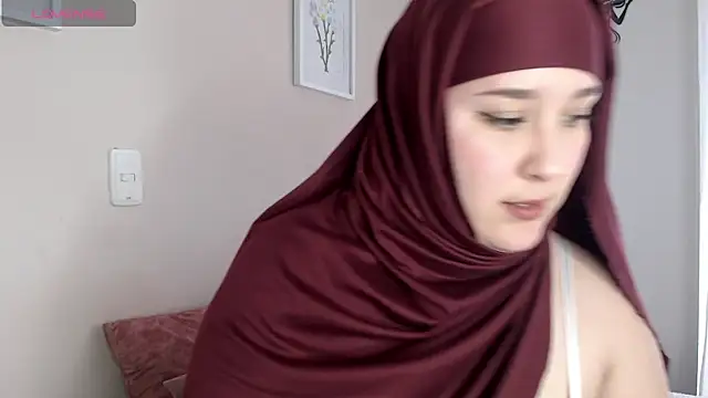 Snapshot of Dalila_bashar chatting on February 2, 2026, 6:29 pm Dalila bashar online show from February 2, 2026, 6:29 pm