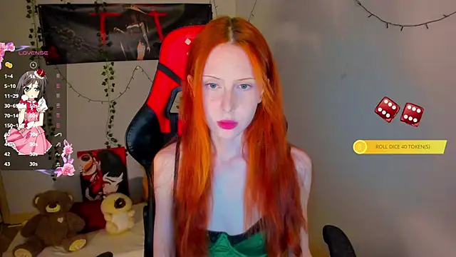 FruttiTatti online show from June 21, 2026, 6:57 pm