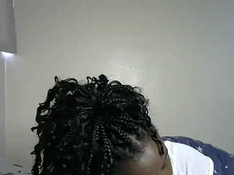 Novah  online show from October 23, 2025, 7:40 am