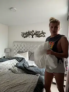 Georgiafox online show from February 10, 2026, 2:38 pm