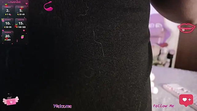 SexyLuna   online show from February 17, 2026, 2:03 pm