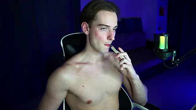 Litmate online show from February 9, 2026, 11:58 pm