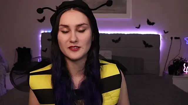 Snapshot of Erotic_Synth_Goddess chatting on October 25, 2025, 5:13 pm Erotic Synth Goddess online show from October 25, 2025, 5:13 pm