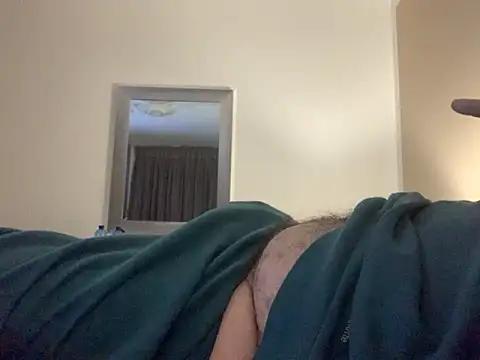 IL GINECOLOGO  online show from November 17, 2025, 10:47 pm