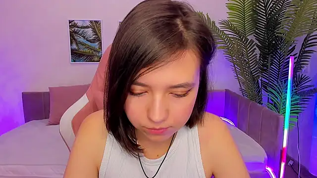 Lina Brownie online show from February 26, 2025, 5:03 am