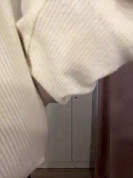 fuckdoll 18 online show from November 14, 2025, 9:13 am