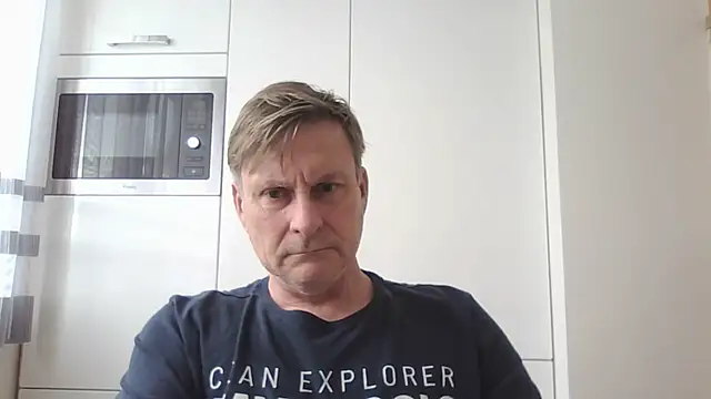 Snapshot of johnnym1 chatting on February 16, 2026, 12:15 pm johnnym1 online show from February 16, 2026, 12:15 pm