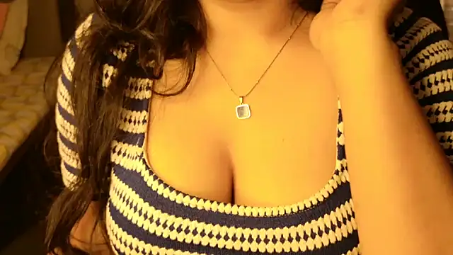 Spice-Summi online show from July 20, 2026, 10:01 pm