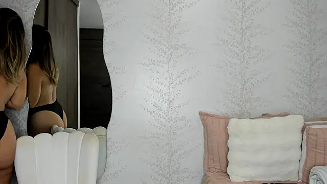 Snapshot of layla_vanegas chatting on November 23, 2025, 3:38 am layla vanegas online show from November 23, 2025, 3:38 am