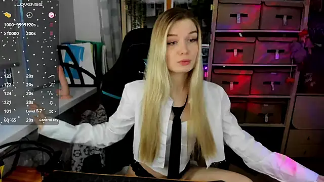 omg lina online show from December 5, 2024, 12:28 pm