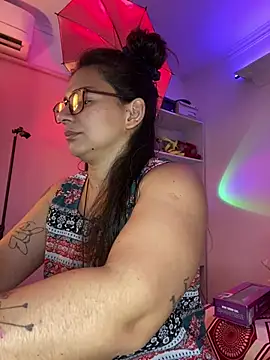 Snapshot of Amarantha_666 chatting on February 6, 2026, 10:17 pm Amarantha 666 online show from February 6, 2026, 10:17 pm