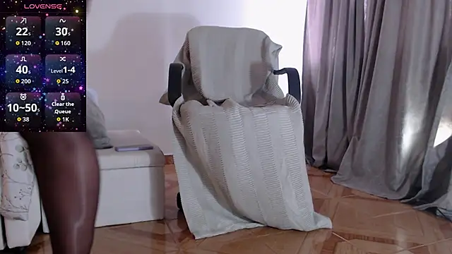 Snapshot of ana_bella1 chatting on October 31, 2025, 7:32 pm ana bella1 online show from October 31, 2025, 7:32 pm