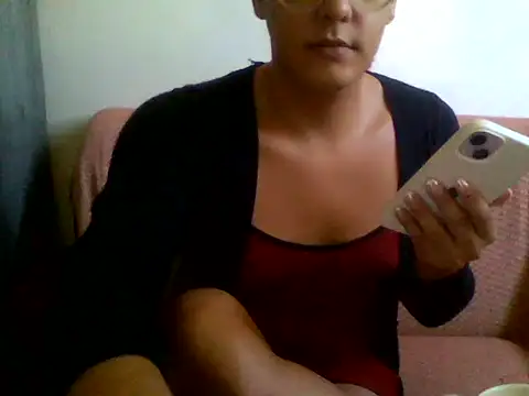  mscassie online show from October 21, 2025, 11:42 am