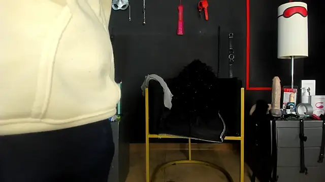 CharlotteScotte online show from November 20, 2025, 1:34 pm