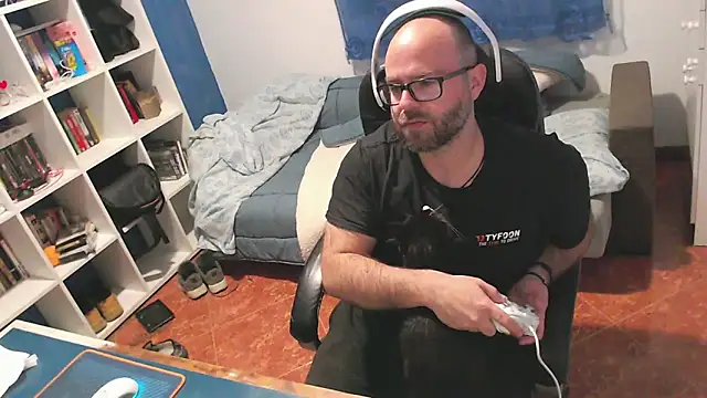 ravingr4d4 online show from March 15, 2026, 12:50 am