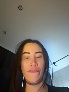 Snapshot of Yunasi chatting on December 21, 2024, 11:33 am Yunasi online show from December 21, 2024, 11:33 am