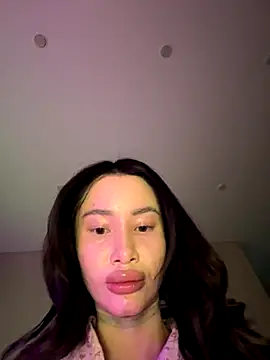 Snapshot of Yunasi chatting on October 29, 2025, 10:36 am Yunasi online show from October 29, 2025, 10:36 am