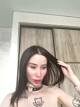 Snapshot of Yunasi chatting on February 7, 2025, 8:55 am Yunasi online show from February 7, 2025, 8:55 am