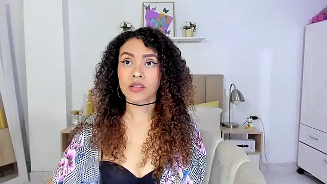 Zoe Gruber online show from June 20, 2026, 12:26 am