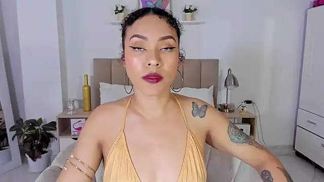 Zoe Gruber online show from May 31, 2026, 11:05 pm