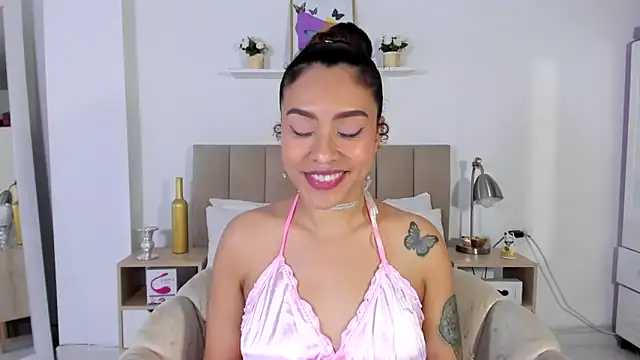 Zoe Gruber online show from May 15, 2026, 11:03 pm