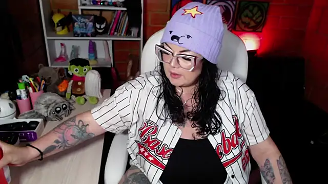 juliette rd online show from December 20, 2025, 6:16 am