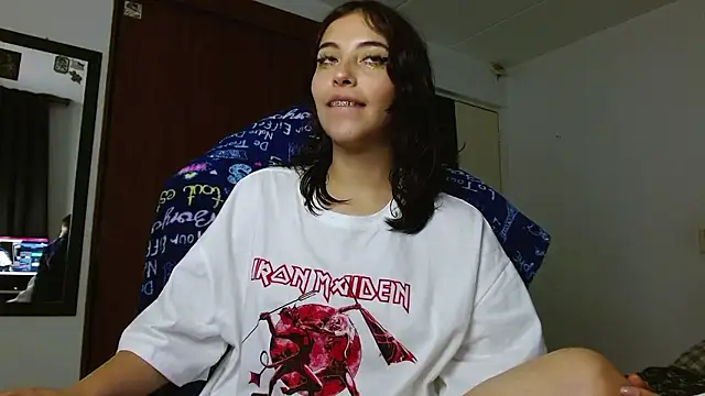 liisaxxx online show from January 17, 2026, 5:55 am