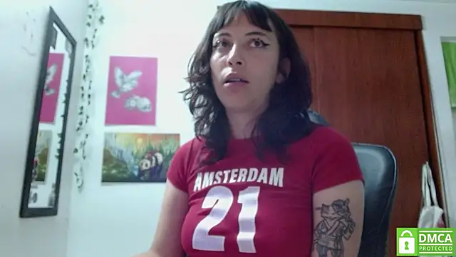 liisaxxx online show from June 4, 2026, 4:39 am