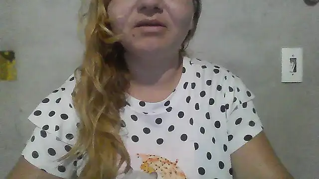 laiscibelle online show from October 25, 2025, 10:21 pm