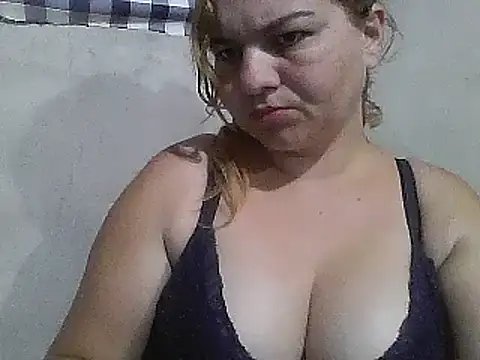 laiscibelle online show from September 10, 2025, 2:54 am