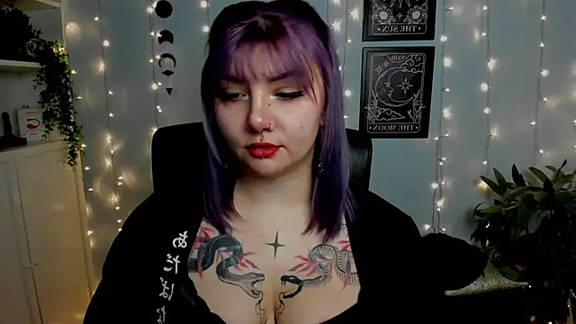 GabbiePerfect online show from December 3, 2025, 2:49 pm