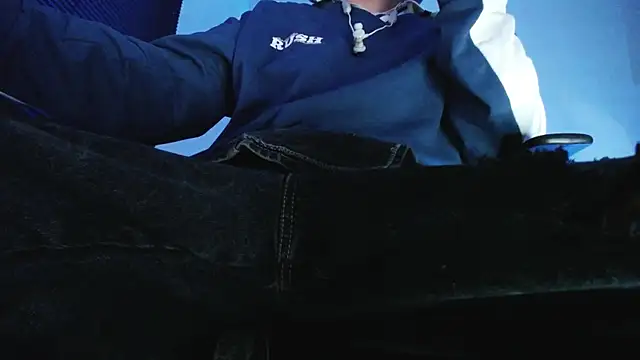 Snapshot of zacwatson_ chatting on January 16, 2026, 1:31 am zacwatson online show from January 16, 2026, 1:31 am