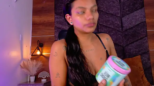 rachellmartinez online show from September 9, 2025, 11:41 am