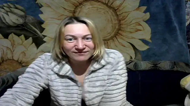 wLESLYMOSw online show from March 7, 2026, 7:41 pm