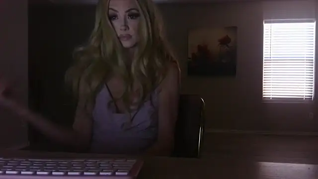 Snapshot of Wishgoddes chatting on February 8, 2026, 12:30 am Wishgoddes online show from February 8, 2026, 12:30 am