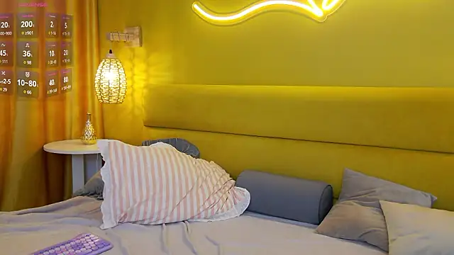 lessysweety online show from March 2, 2026, 5:08 am