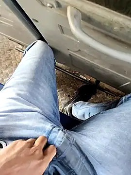 Desi69emd online show from February 25, 2025, 11:32 am