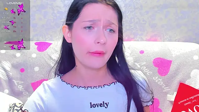 Snapshot of Vanessa_Florence chatting on November 21, 2025, 2:32 am Vanessa Florence online show from November 21, 2025, 2:32 am