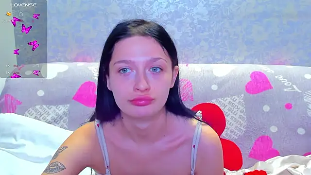 Snapshot of Vanessa_Florence chatting on November 23, 2025, 1:48 am Vanessa Florence online show from November 23, 2025, 1:48 am